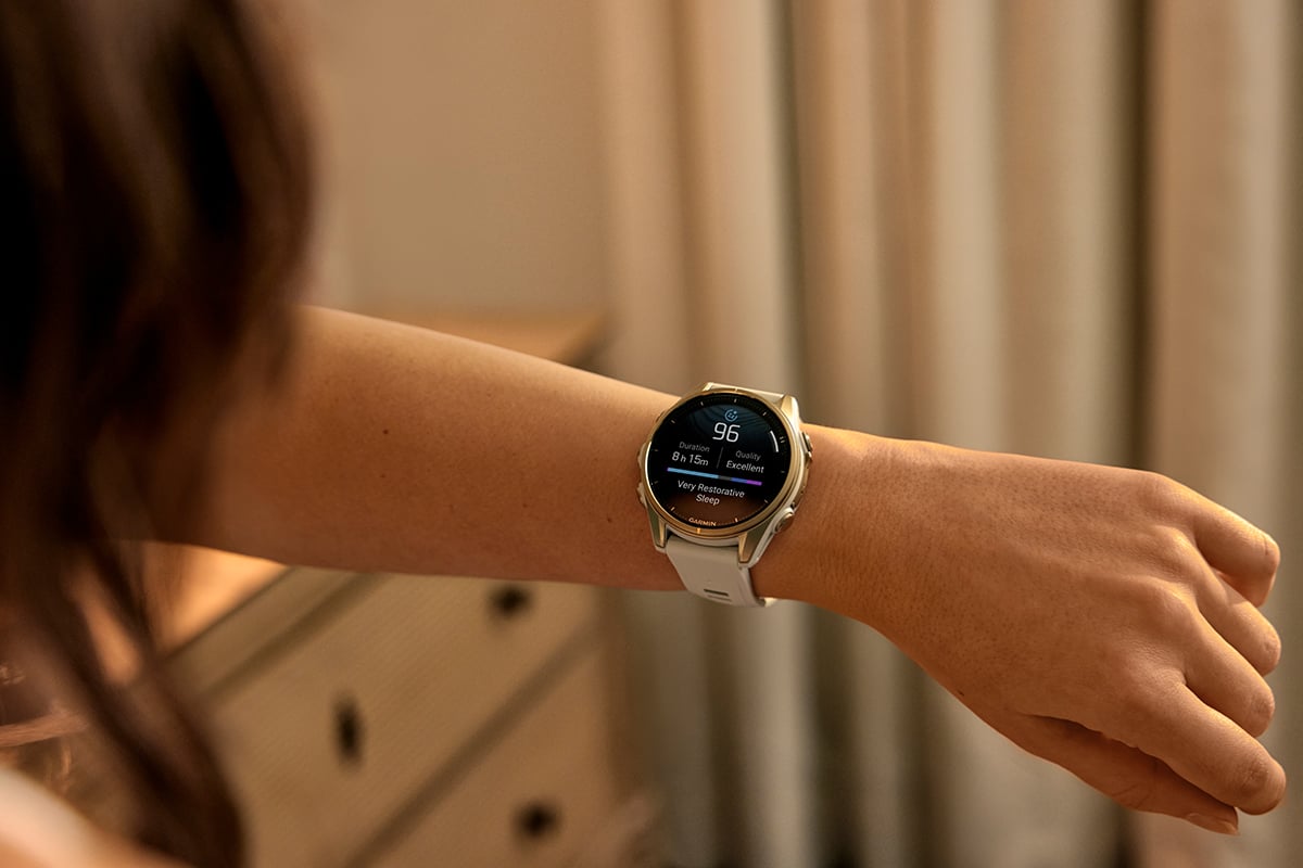 montre Garmin Venu 3 au poignet